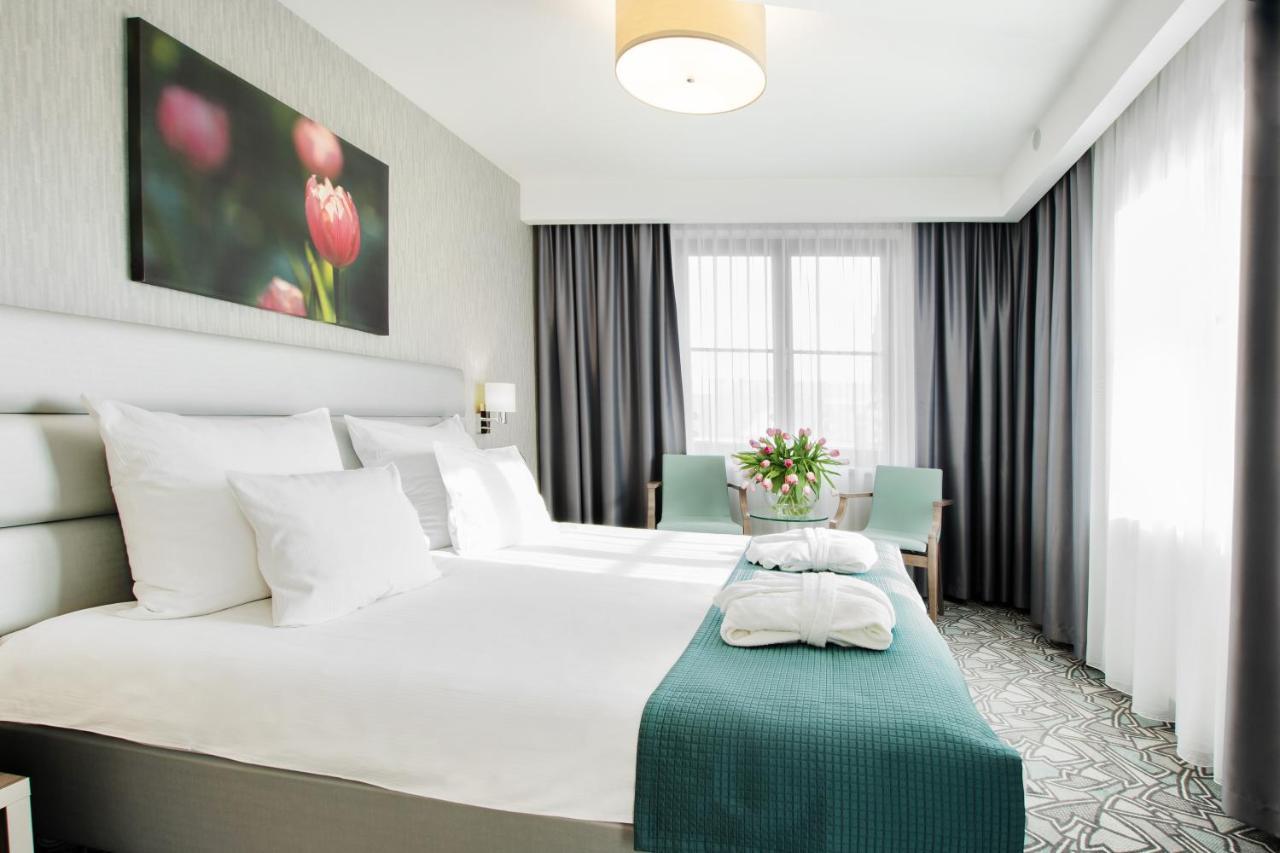 โกลเดน ทิวลิป คราคูฟ กาซิเมียร์ซ Hotel ภายนอก รูปภาพ