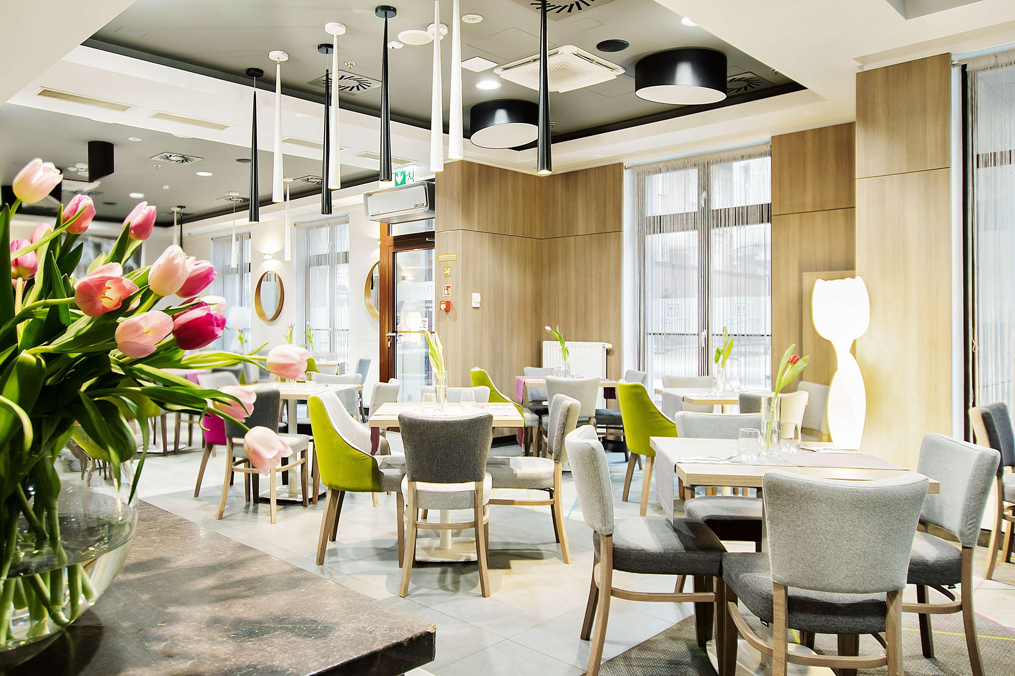 โกลเดน ทิวลิป คราคูฟ กาซิเมียร์ซ Hotel ภายนอก รูปภาพ